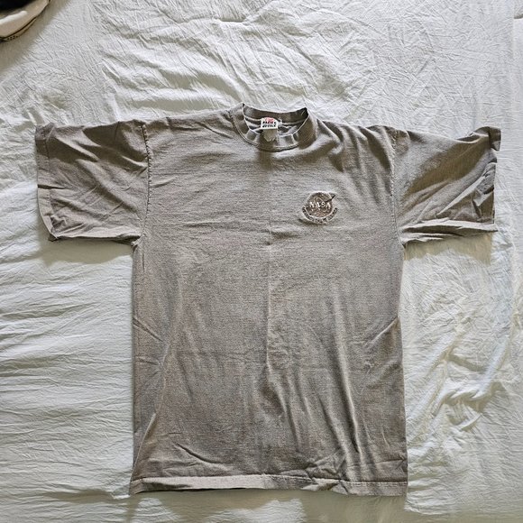 Nasa Logo Tshirt - Picture 1 of 3